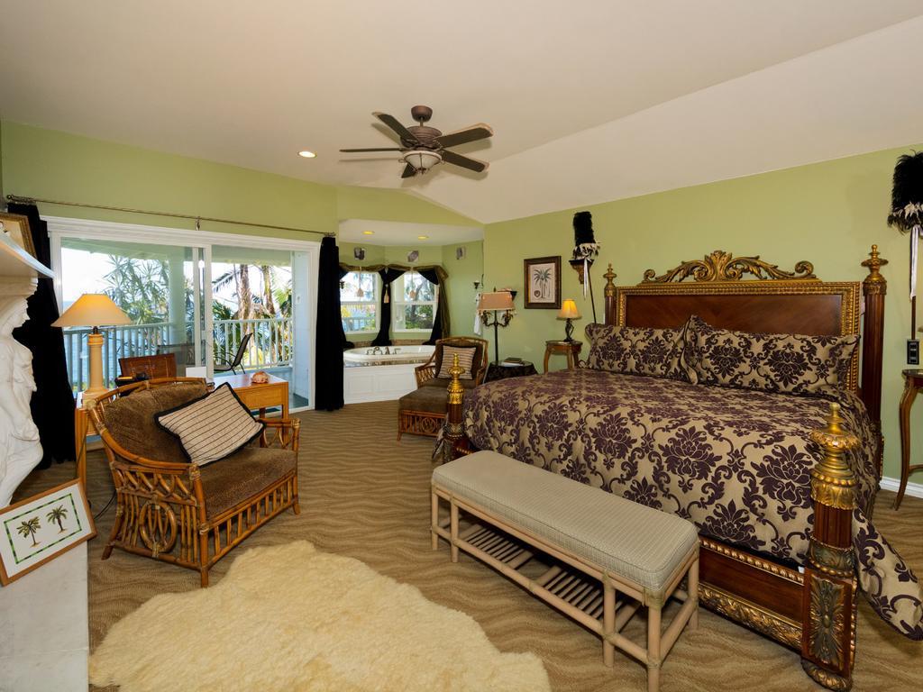The Palms Cliff House Inn Honomu Экстерьер фото